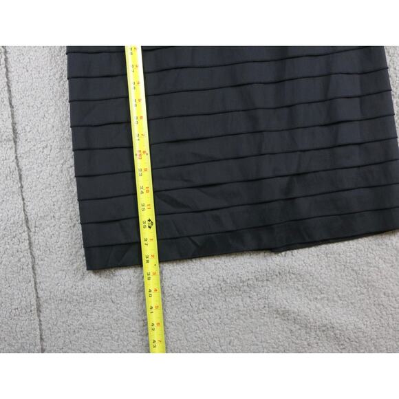 Tadashi Shoji Dress 12 Black Pleated Rosette Cap Sleeve Shutter Cocktail Formal - Picture 8 of 8